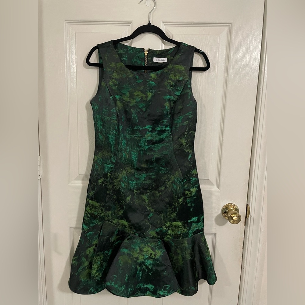 Calvin Klein Green Sheath Midi Dress for Cocktail